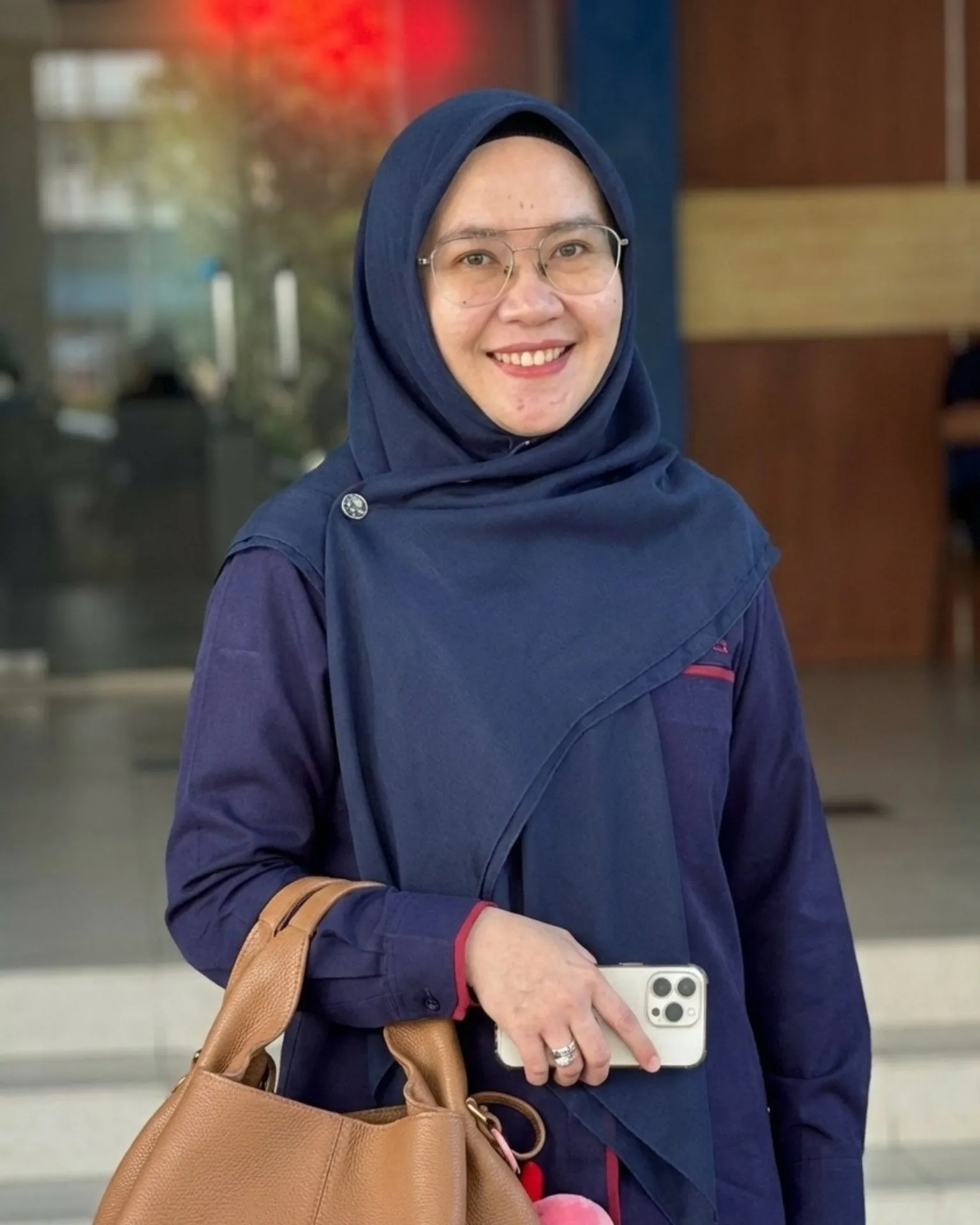 Komdigi Ancam Blokir X dan Grok AI, Akademisi Unismuh Nilai Manipulasi Foto AI Langgar HAM