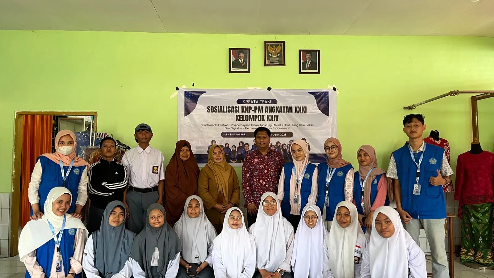 Mahasiswa Unismuh Berdayakan Siswa Tunarungu Lewat Program Sustainable Fashion