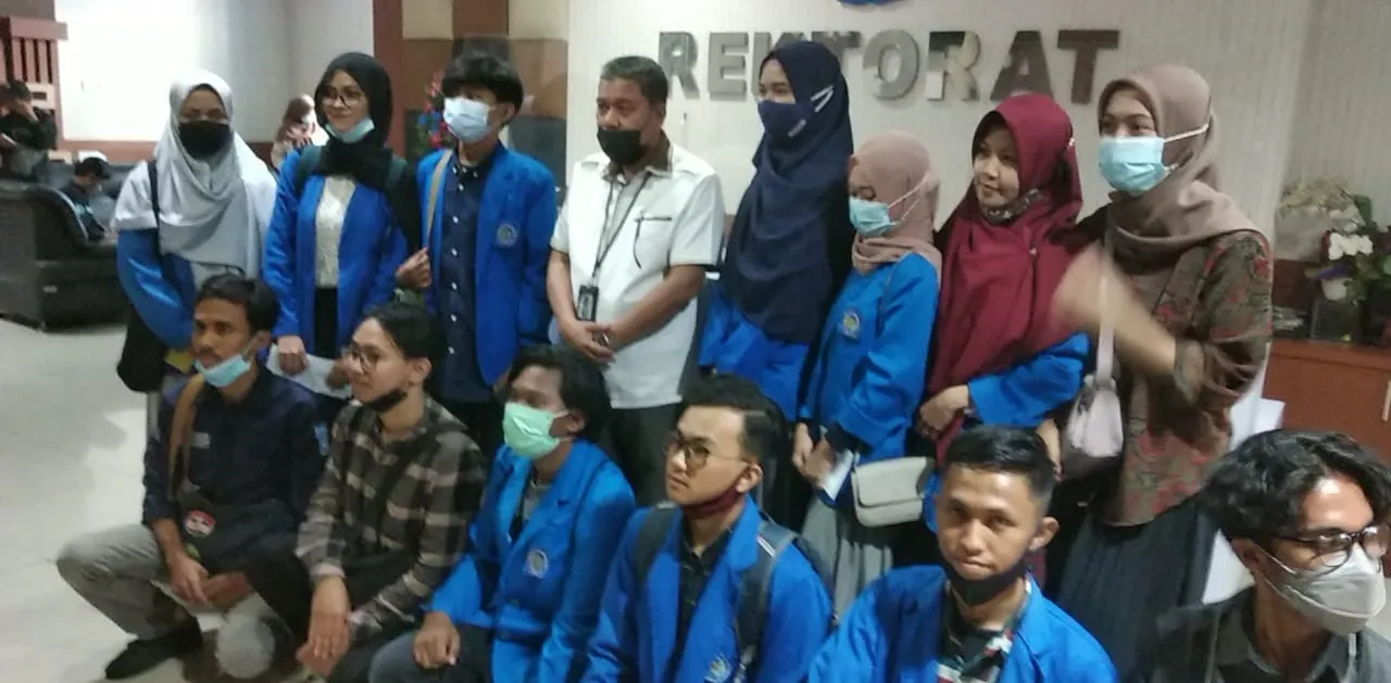 Unismuh Makassar Apresiasi Juara Kompetisi Internal NUDC dan KDMI 2021 Digelar UKM Bahasa