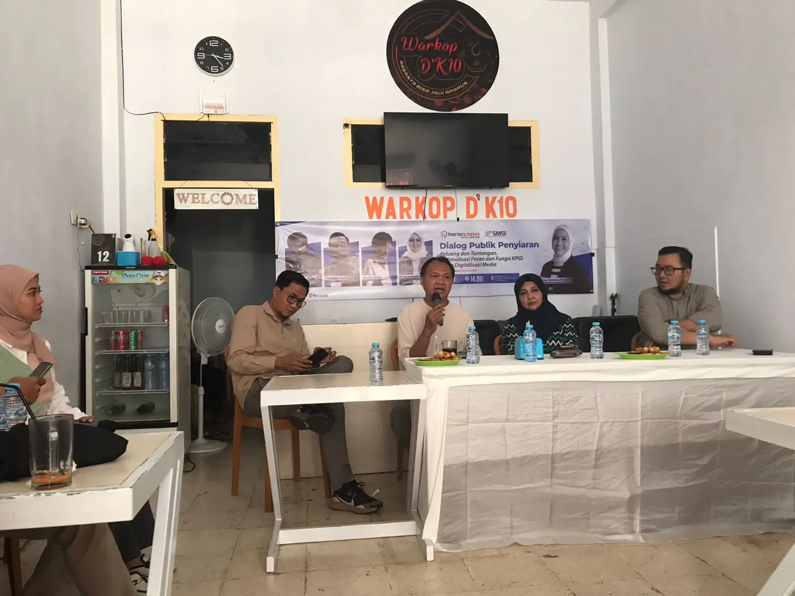 Mahasiswa Komunikasi Unismuh Hadiri Dialog Peran dan Fungsi KPID di Era Digitalisasi Media