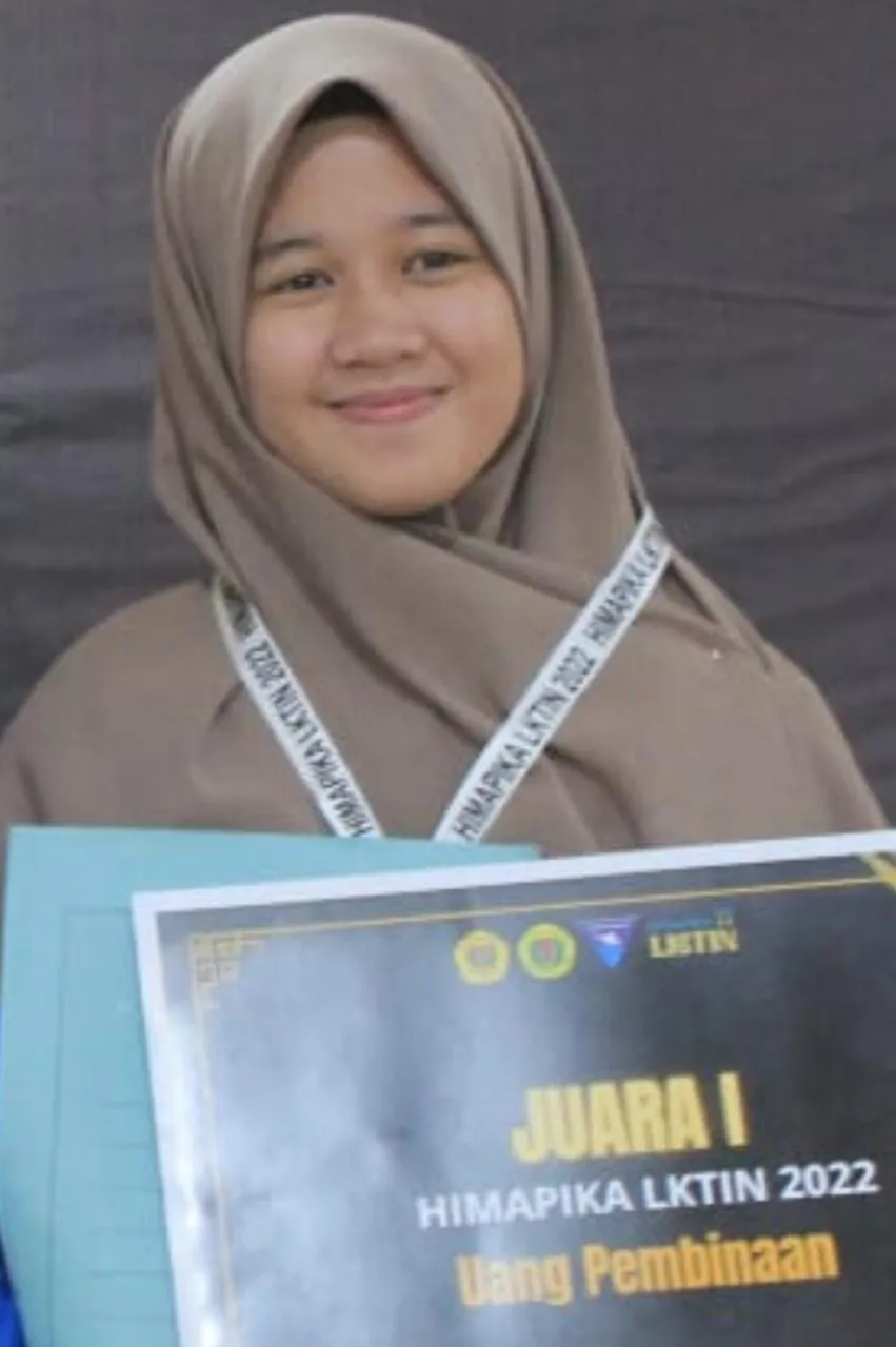 Sabriani, Mahasiswa Komunikasi Unismuh  Makassar Juara 1 Lomba Karya Tulis Ilmiah Nasional di Universitas Mataram