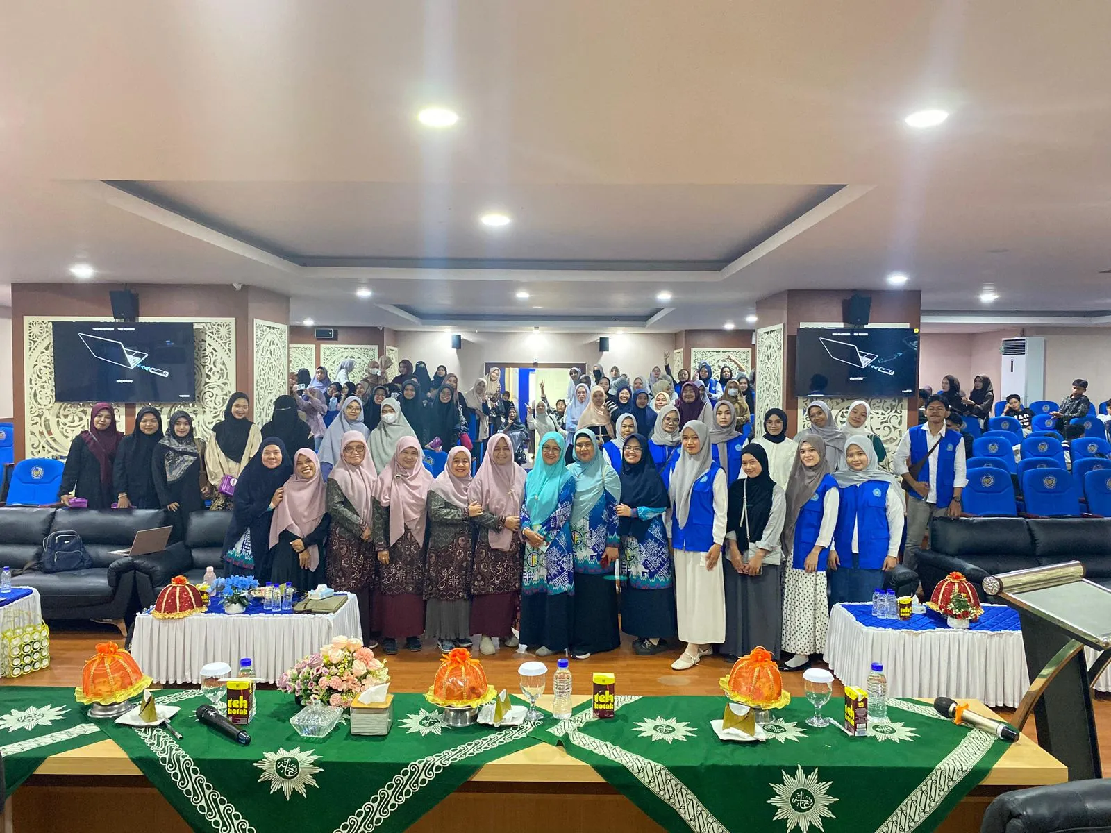 FISIP Unismuh dan SWSC Bangun Gerakan Kampus Hijau melalui Edukasi Pengelolaan Sampah