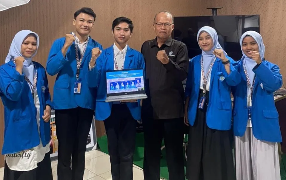 Lukman Mahasiswa Komunikasi Wakili Unismuh Makassar Lolos PIMNAS ke-37 di Unair Surabaya