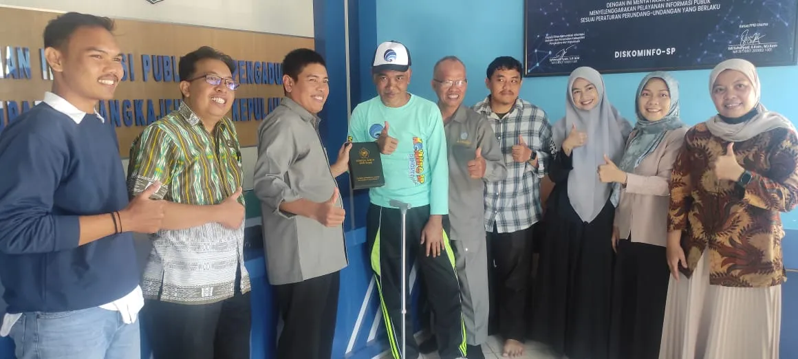 Kolaborasi Kampus dan Industri, Mahasiswa Unismuh Makassar Selesaikan Magang di Pangkep TV