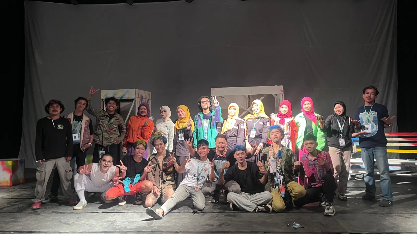 UKM Seni Budaya Talas Unismuh Makassar Torehkan Prestasi di Festival Teater Mahasiswa Indonesia XIX Se-Sulselbar