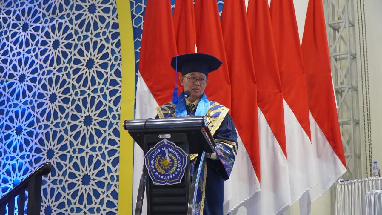 Wisuda ke-81, Rektor Unismuh Umumkan Program Fast Track