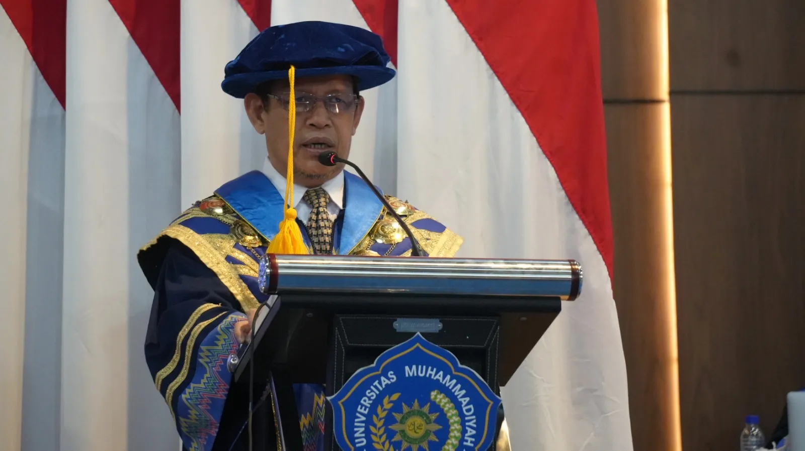 Rektor Unismuh Makassar Paparkan Reputasi Global Kampus di Depan 692 Wisudawan