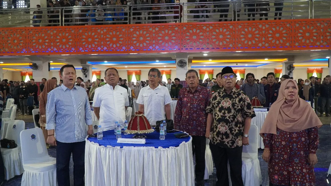 Hadir di Unismuh Makassar, Rocky Gerung Puji Orang Muhammadiyah Bermental Merdeka