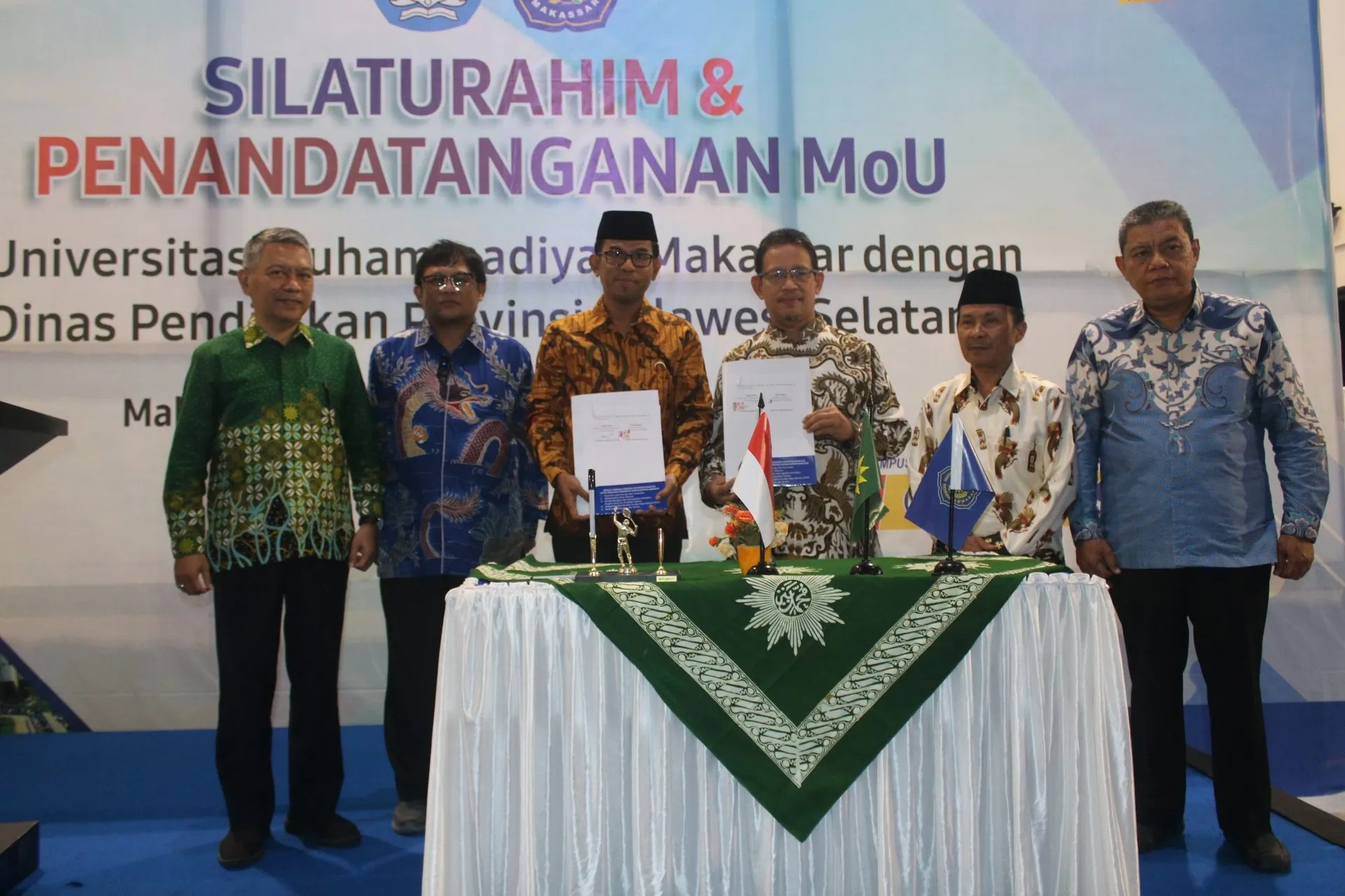 107 Kepala SMA Jadi Saksi Penandatanganan MoU Unismuh Makassar dan Dinas Pendidikan Sulsel